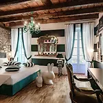 Aurum - Luxury Affittacamere Côme