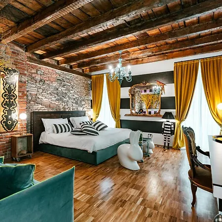 Aurum - Luxury Guest house