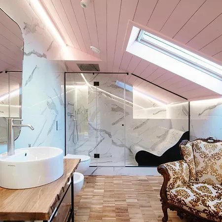 Aurum - Luxury Como