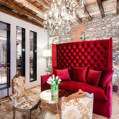 Aurum - Luxury كومو