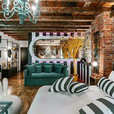 بيت ضيافة Aurum - Luxury