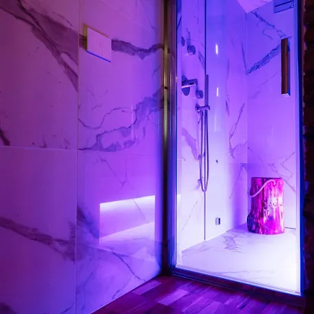 Aurum - Luxury