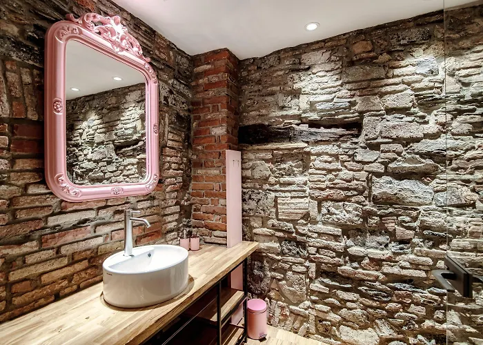 Aurum - Luxury Guest house 4*