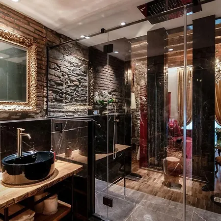 ゲストハウス Aurum - Luxury コモ